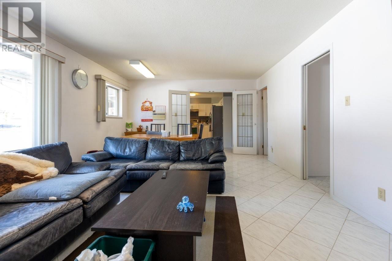 Property at 4925 SIDLEY STREET image 5