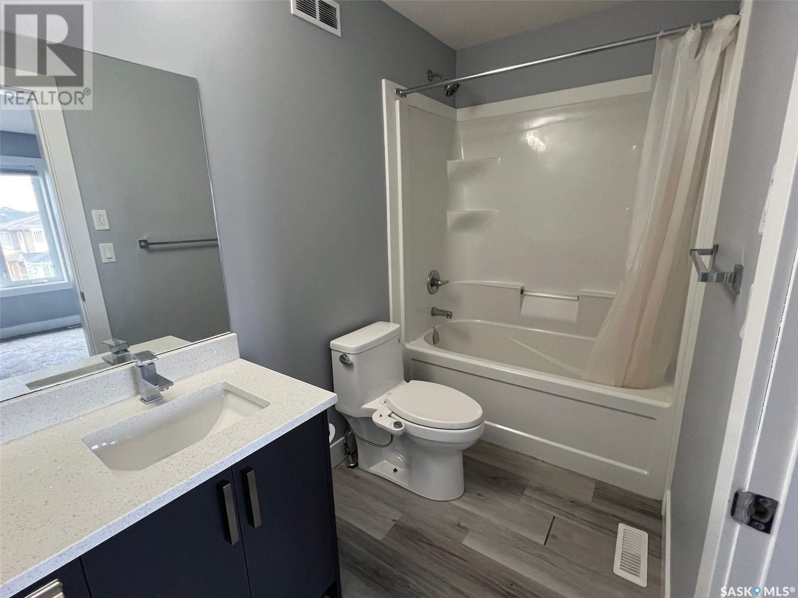 5703 Glide Crescent, Regina, Saskatchewan  S4W 0P2 - Photo 9 - SK004451