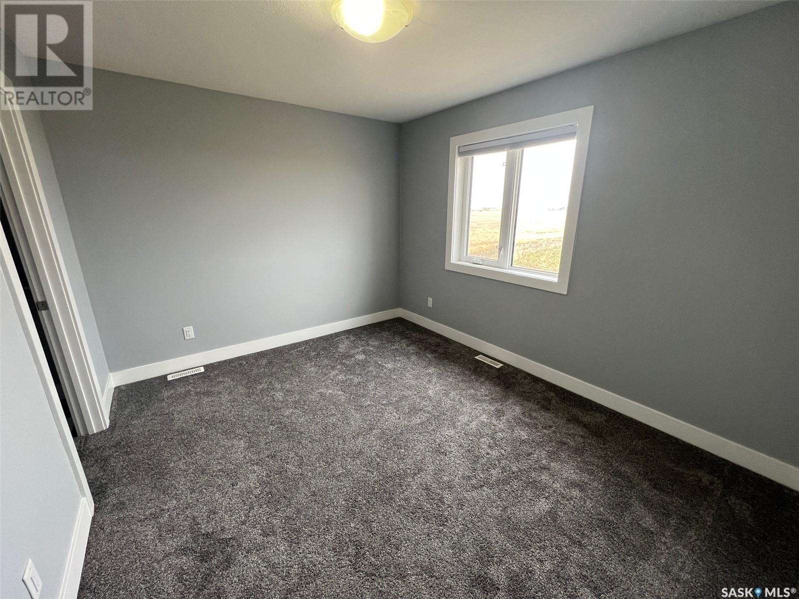 5703 Glide Crescent, Regina, Saskatchewan  S4W 0P2 - Photo 11 - SK004451