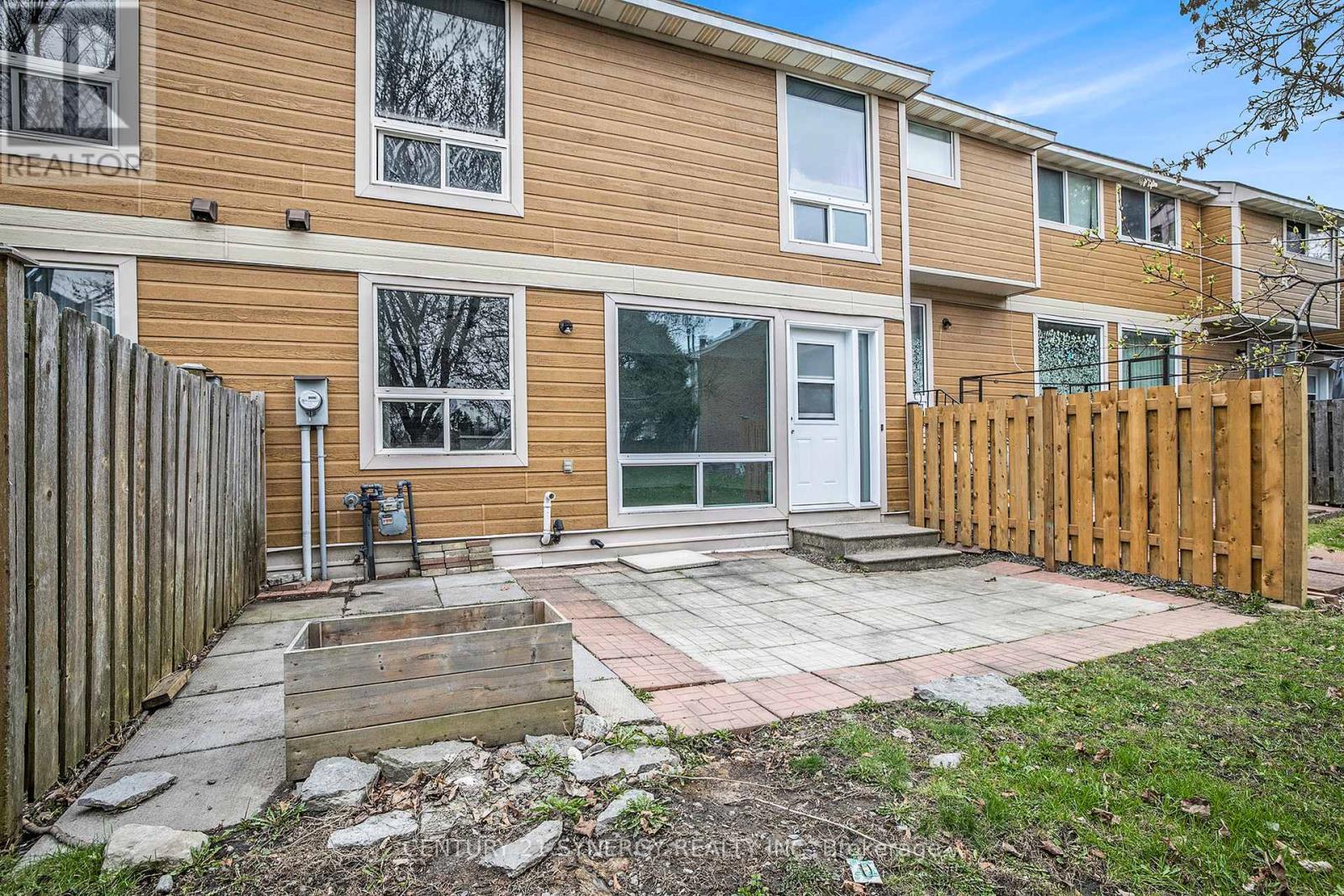 4611 Carrington Place, Ottawa, Ontario  K1B 4R1 - Photo 26 - X12120351