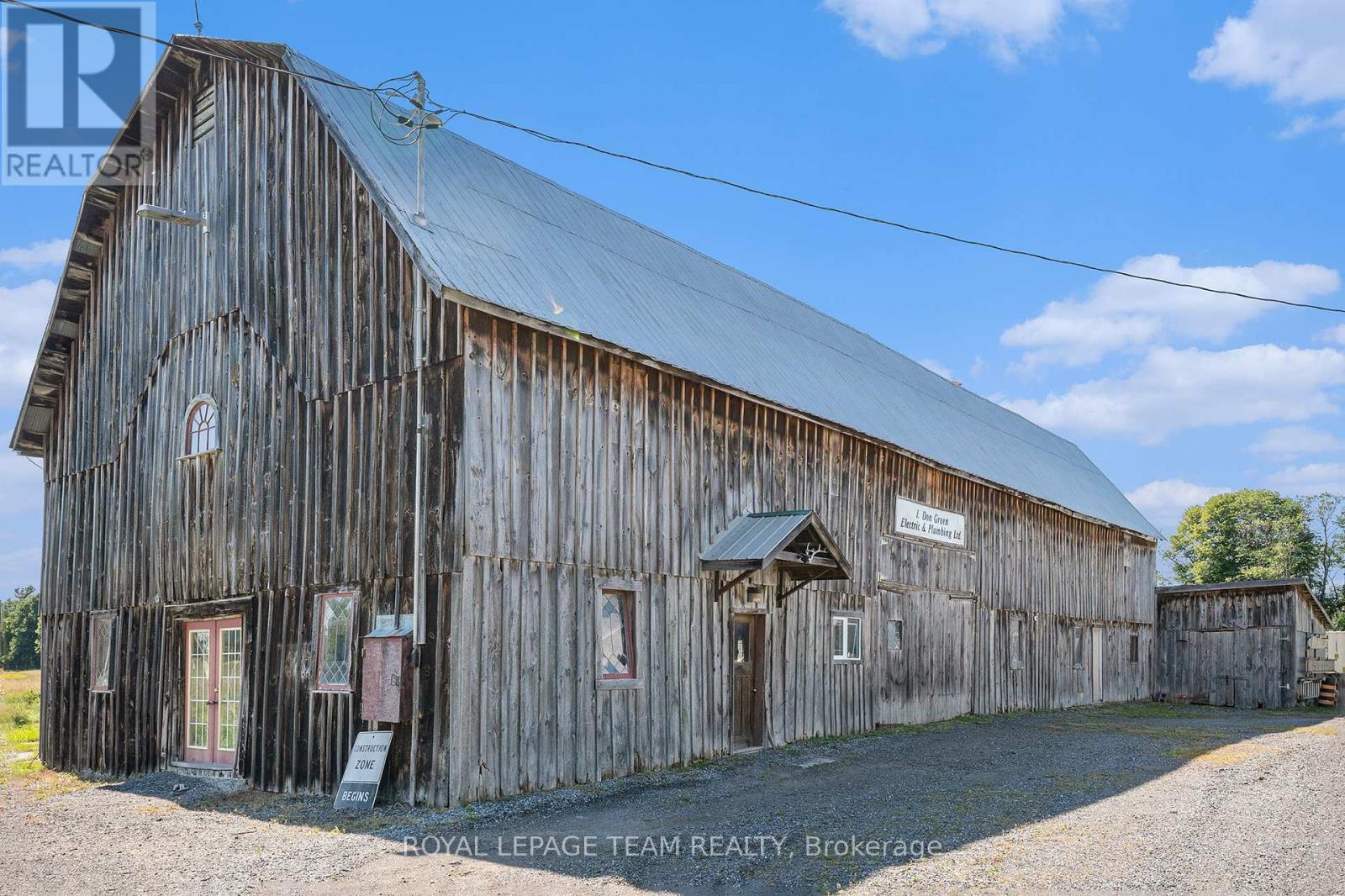 20468 7, Tay Valley, Ontario  K0H 2B0 - Photo 24 - X12120437
