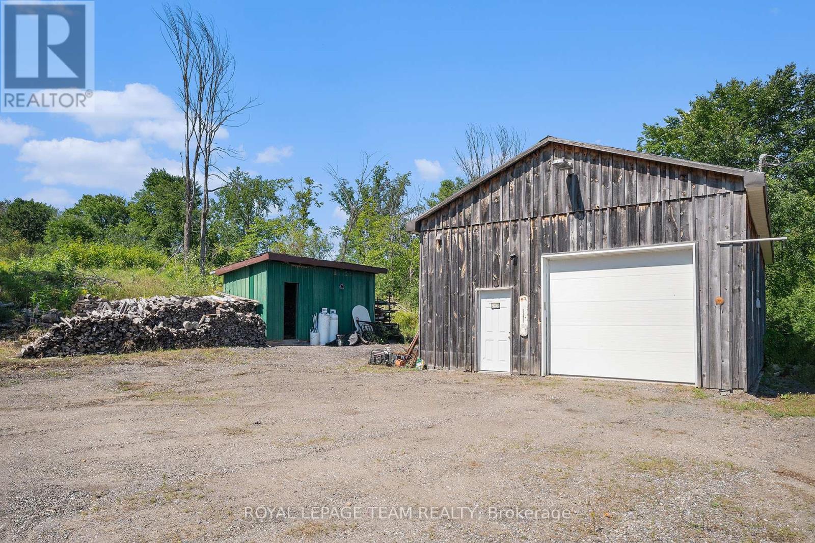 20468 7, Tay Valley, Ontario  K0H 2B0 - Photo 26 - X12120437