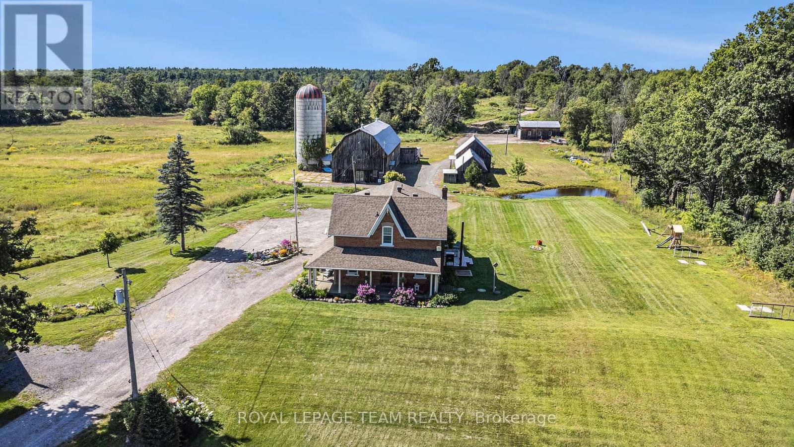20468 7, Tay Valley, Ontario  K0H 2B0 - Photo 31 - X12120437