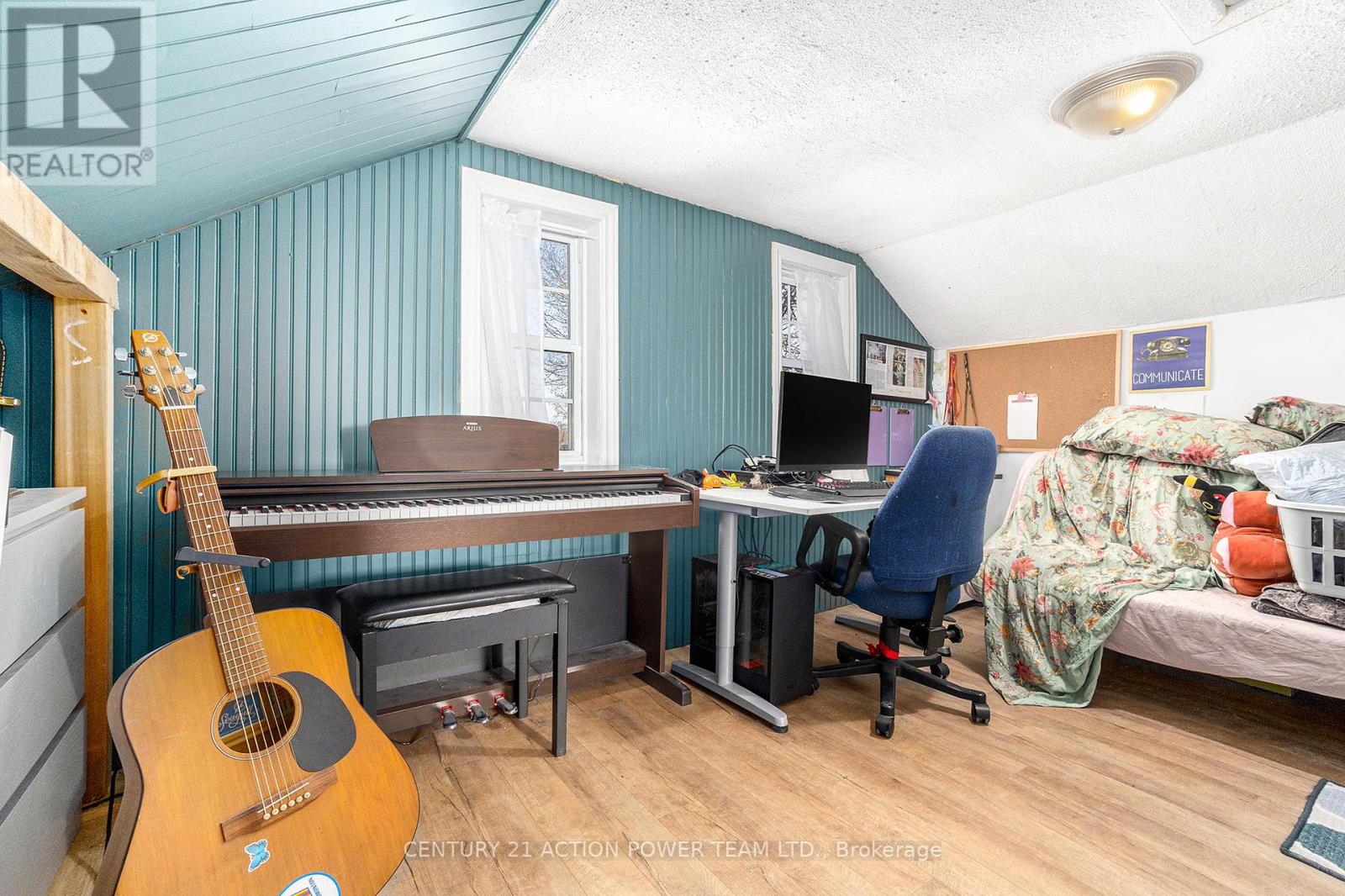 5 Concession Street W, North Stormont, Ontario  K0A 1R0 - Photo 12 - X12120533