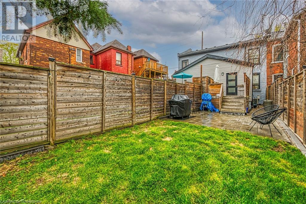 92 Pearl Street N, Hamilton, Ontario  L8R 2Z3 - Photo 42 - 40724223
