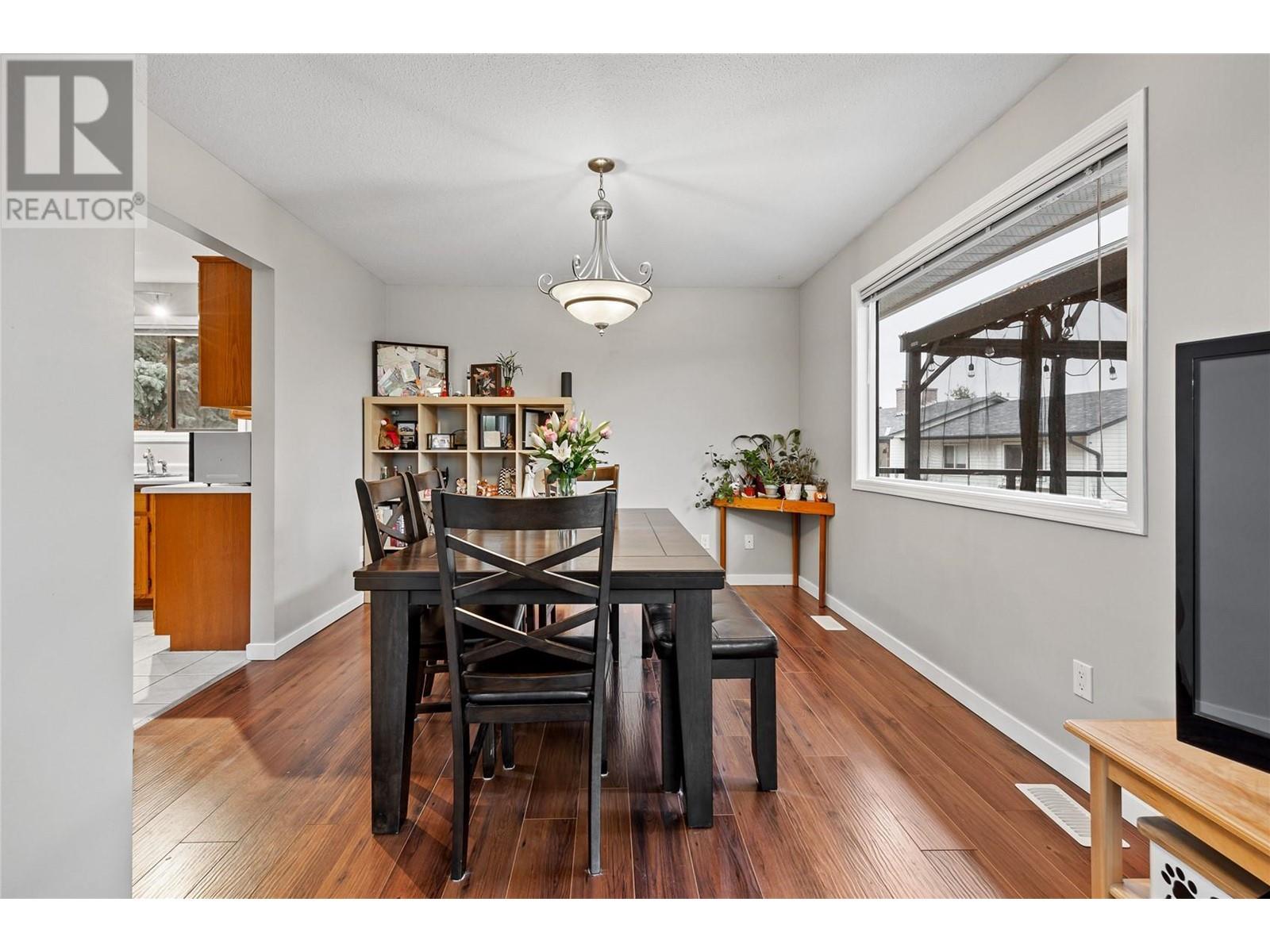 Property at 6029 Turner Avenue image 5