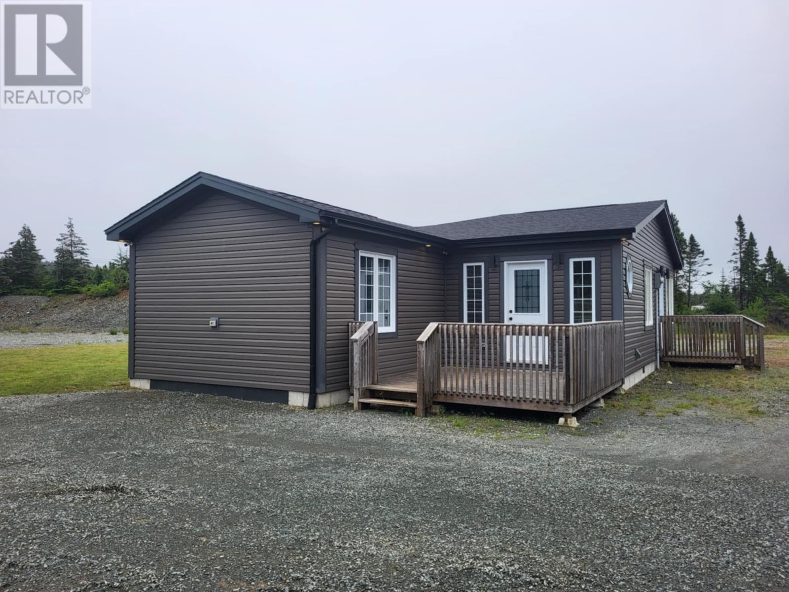 Property at 40 Conception Bay North Highway image 3