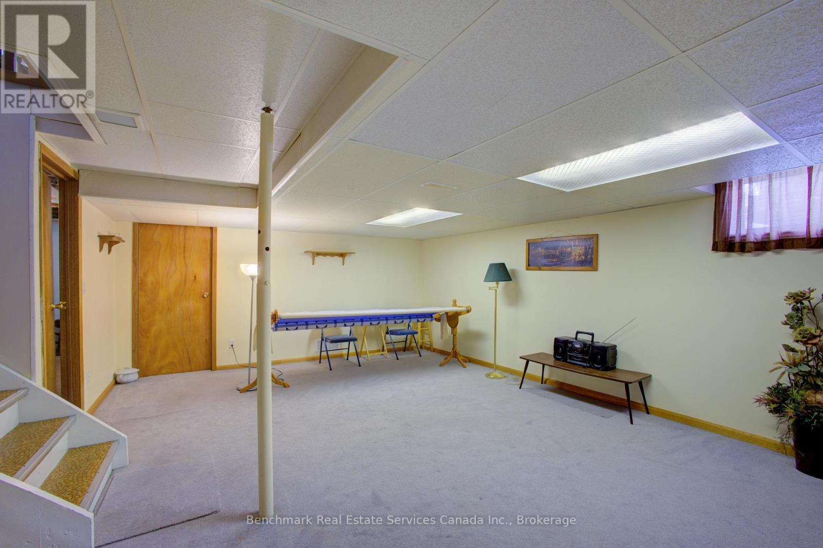 333 Wellington Street S, St. Marys, Ontario  N4X 0B3 - Photo 24 - X12120363