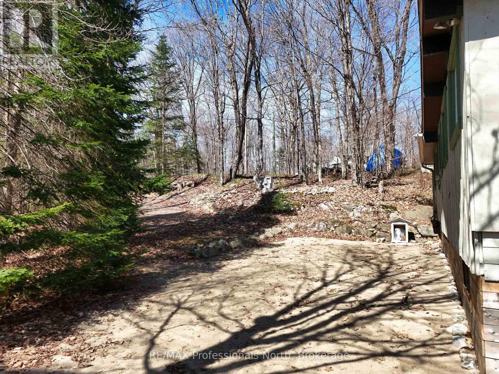 299 Sherwood Drive, Perry, Ontario  P0A 1J0 - Photo 23 - X12120412