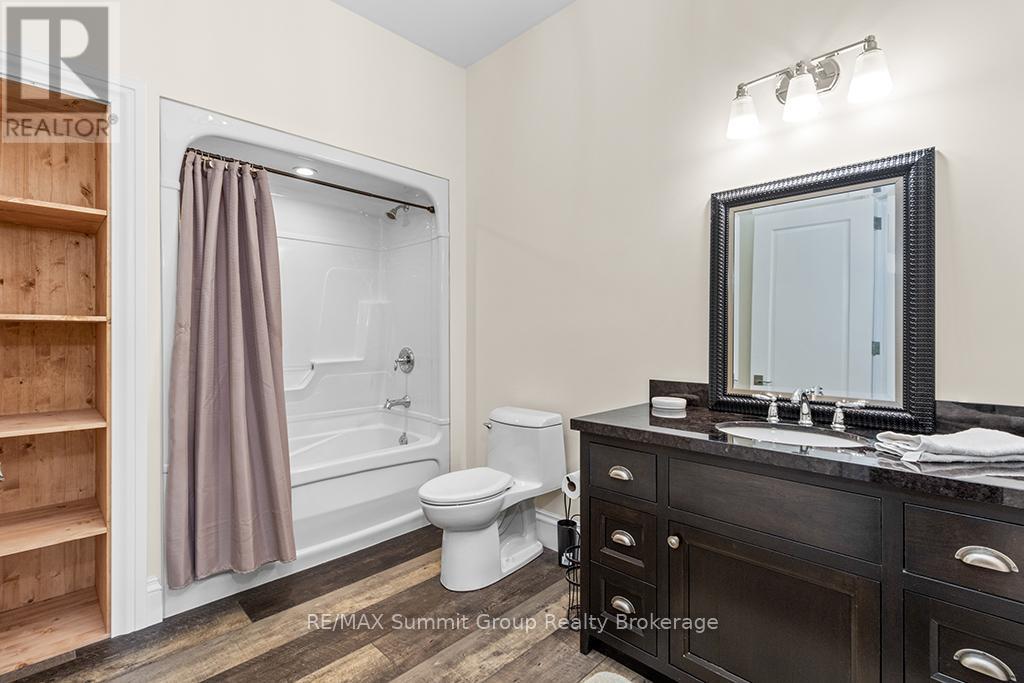 194109 Grey Road 13, Grey Highlands, Ontario  N0C 1E0 - Photo 33 - X12120440