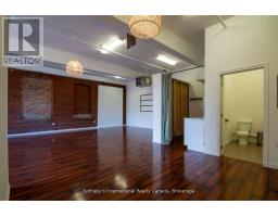 201 - 15 WELLINGTON STREET N, Hamilton, Ontario