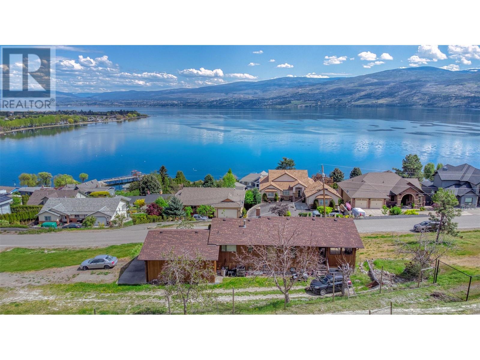 3924 Harding Road, West Kelowna, British Columbia  V4T 2J9 - Photo 2 - 10341128