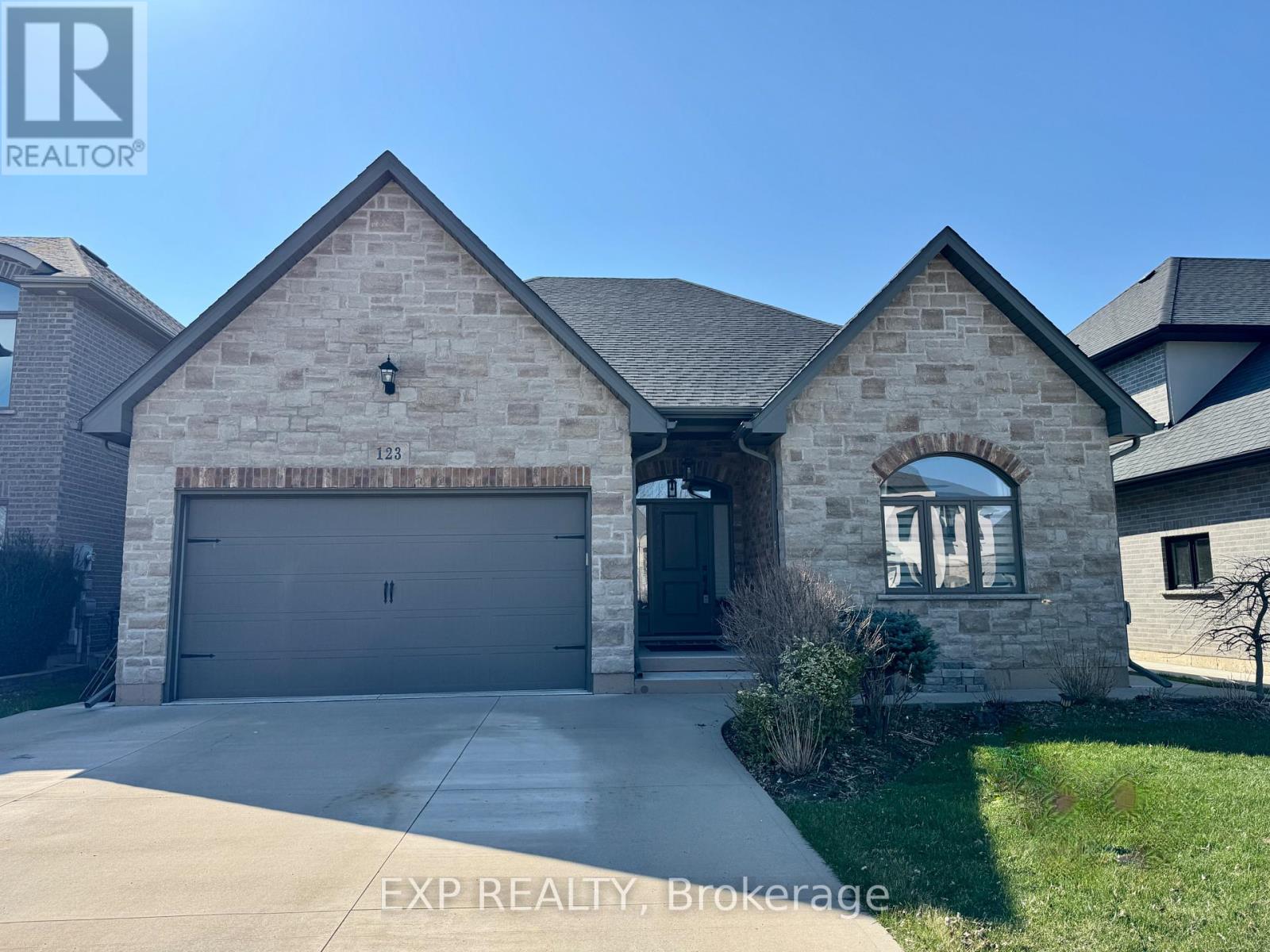 123 FOREST RIDGE COURT, Welland, Ontario