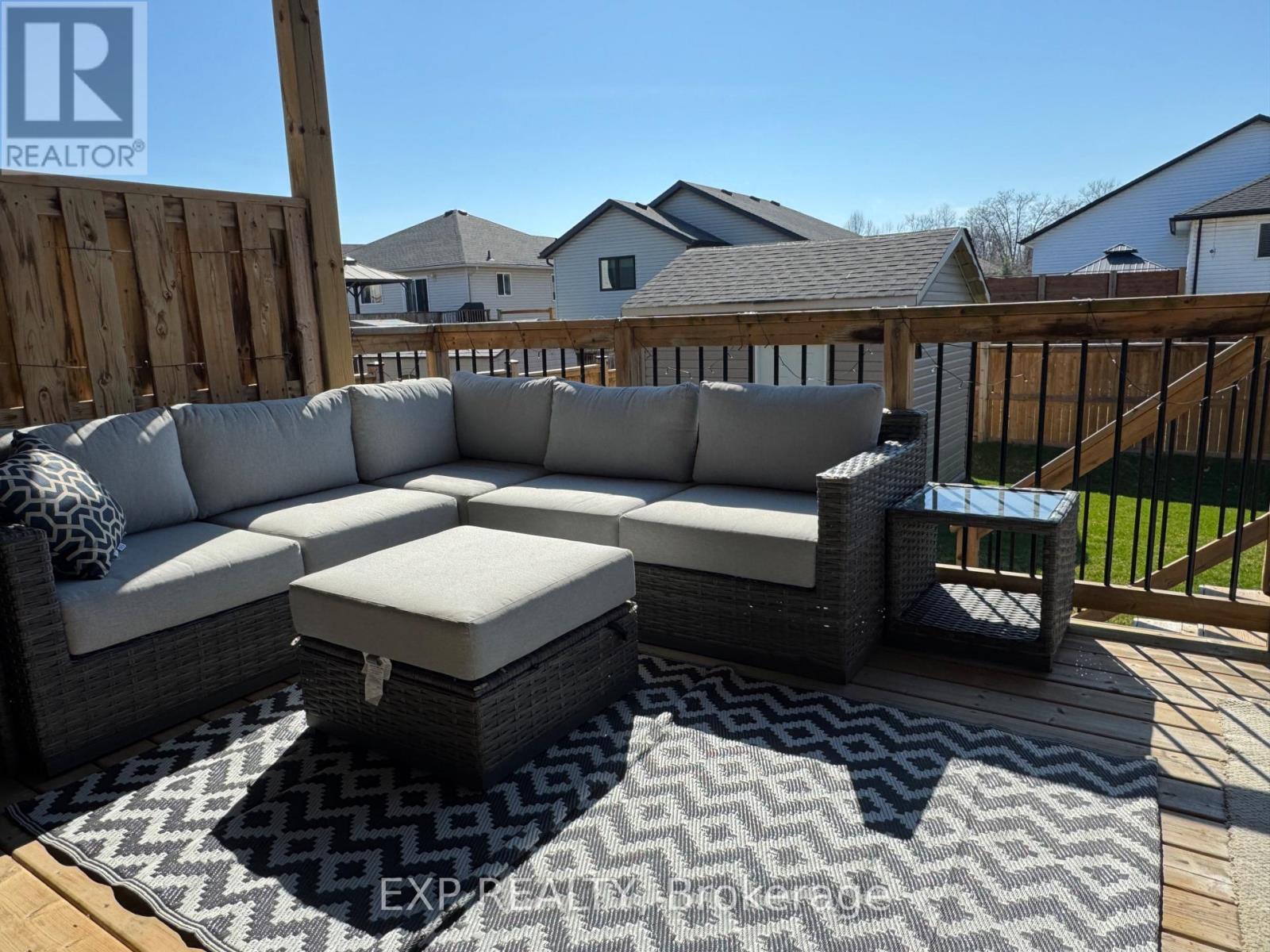 123 Forest Ridge Court, Welland, Ontario  L3C 0C2 - Photo 34 - X12120395
