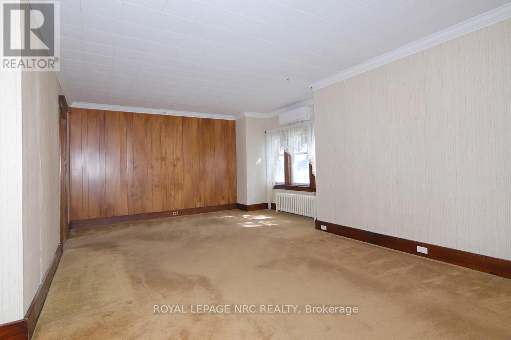 300 Phipps Street, Fort Erie (Central), Ontario  L2A 2V6 - Photo 32 - X12120493