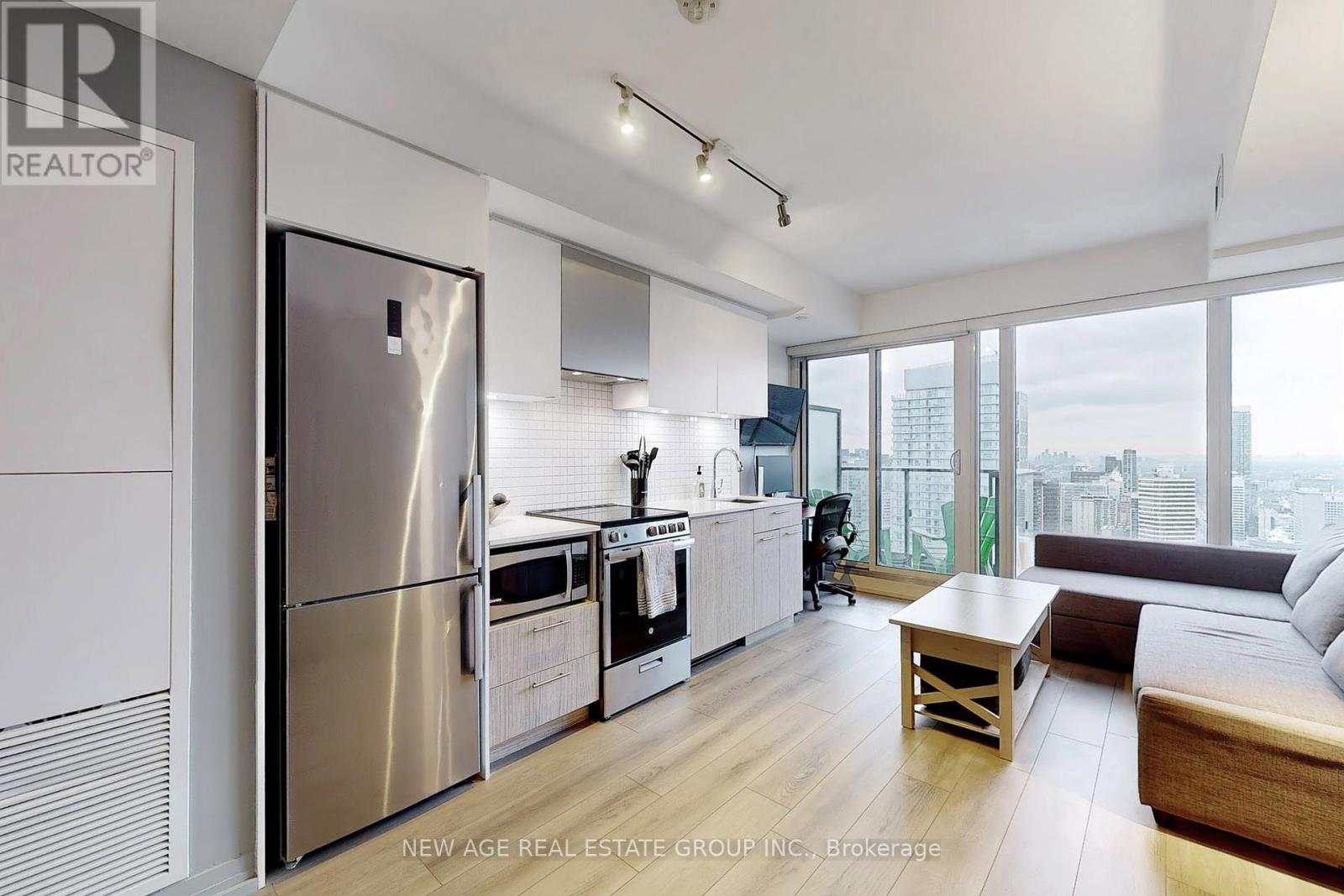 4807 - 251 Jarvis Street E, Toronto, Ontario  M5B 2C2 - Photo 10 - C12120237
