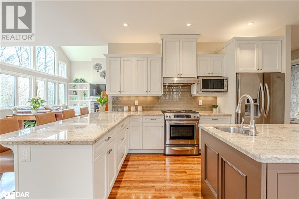 Property at 2 SUMACH Court image 3