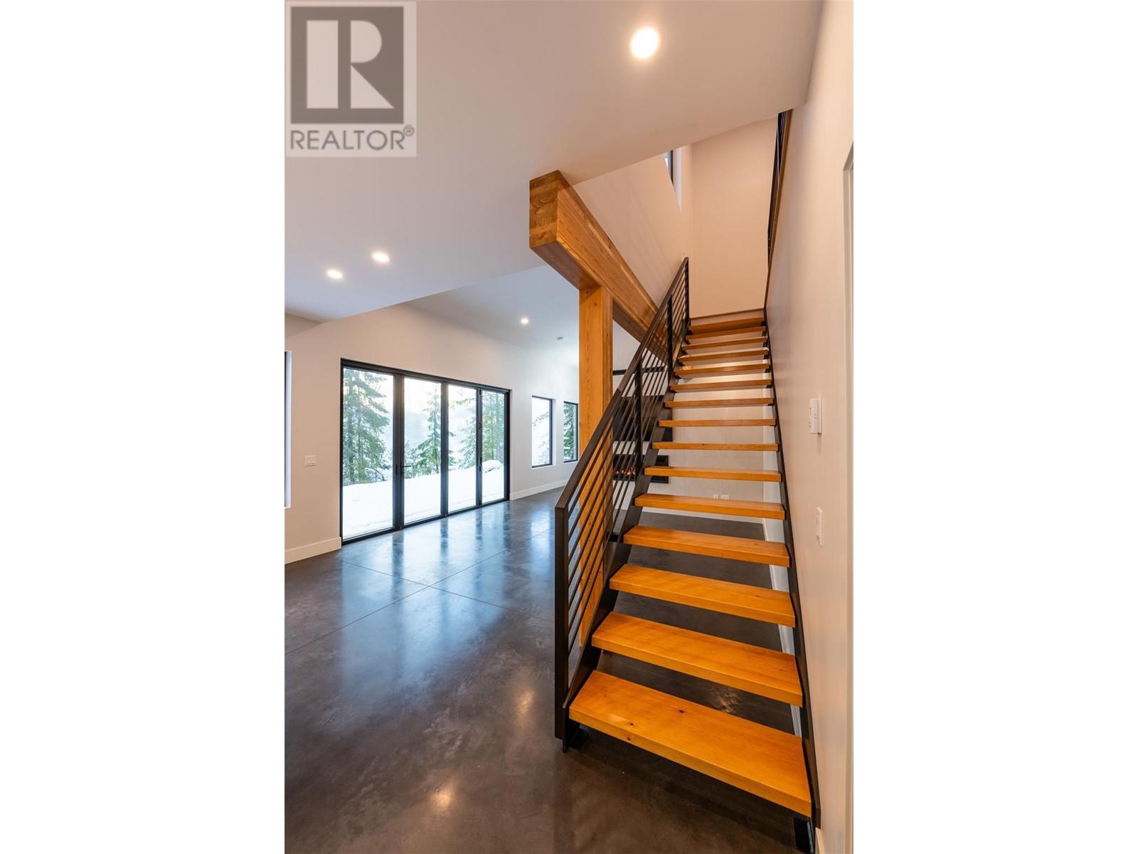 1350 Kai Road, Nelson, British Columbia  V1L 7G1 - Photo 44 - 10330712