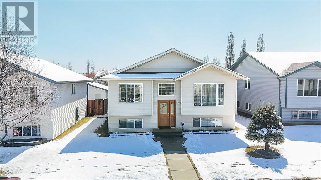 135 Keith Close, Red Deer, Alberta
