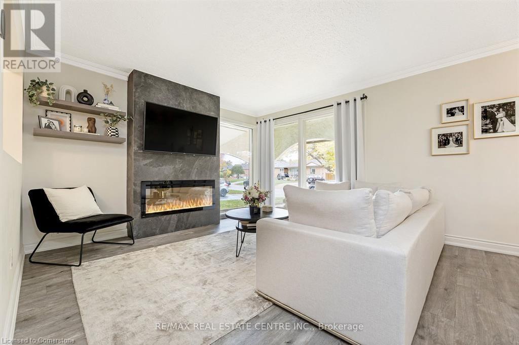2176 Sunnydale Drive, Burlington, Ontario  L7P 1E7 - Photo 4 - 40723933