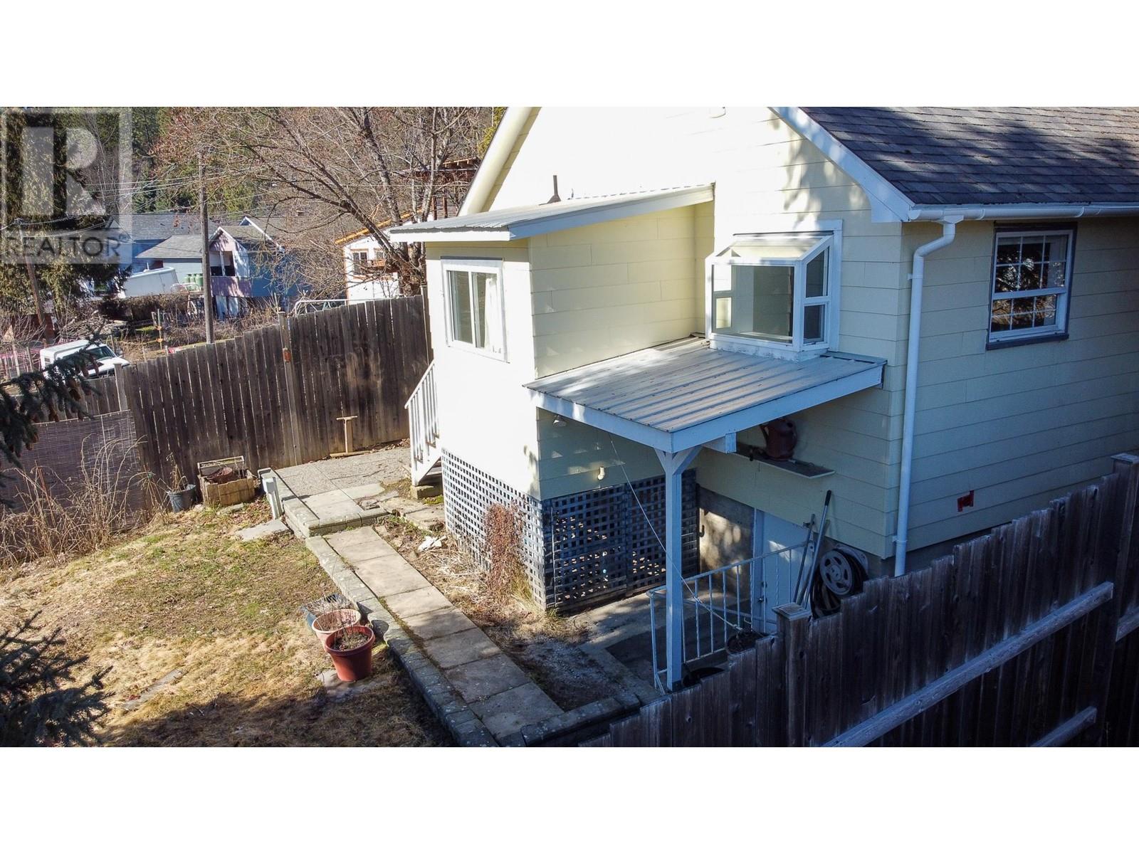 3190 Murray Road, South Slocan, BC V0G2G1