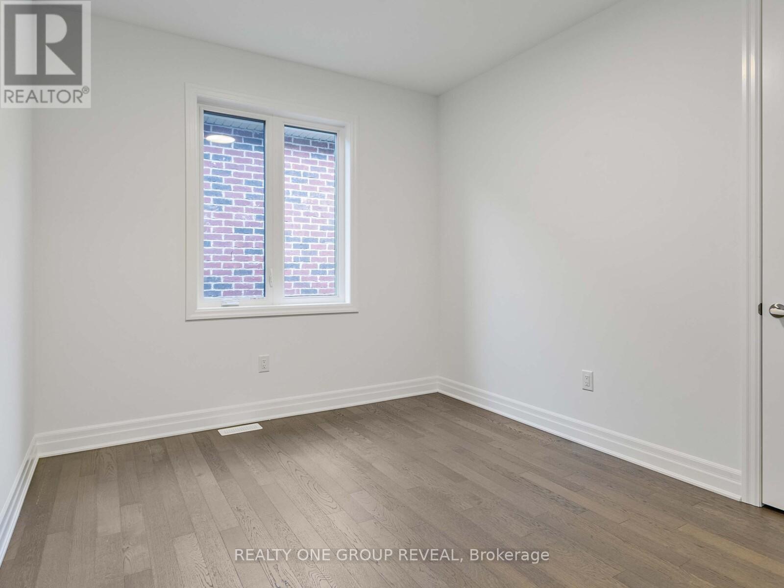 4 Spring Oak Crescent, Markham, Ontario  L6C 3R6 - Photo 16 - N12120284