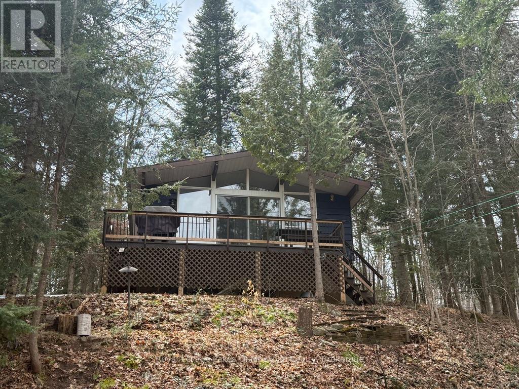 879 Relative Road, Armour, Ontario  P0A 1C0 - Photo 2 - X12032291