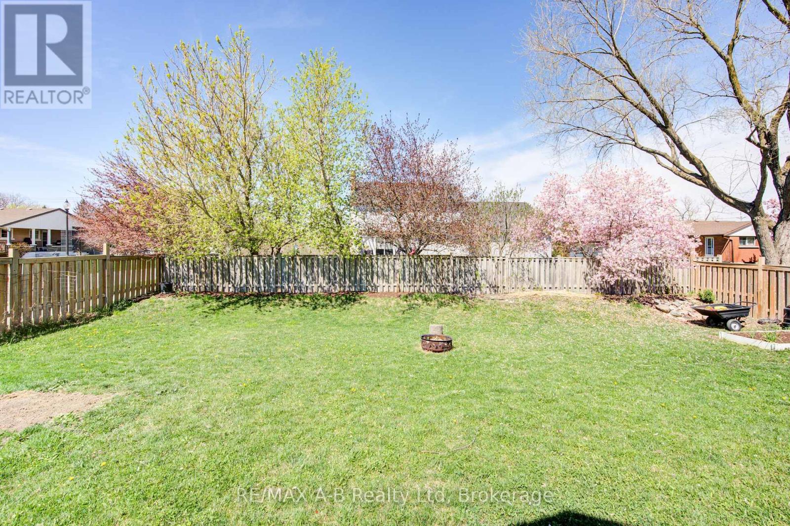 2 Diamondridge Court, St. Marys, Ontario  N4X 0B3 - Photo 26 - X12118079