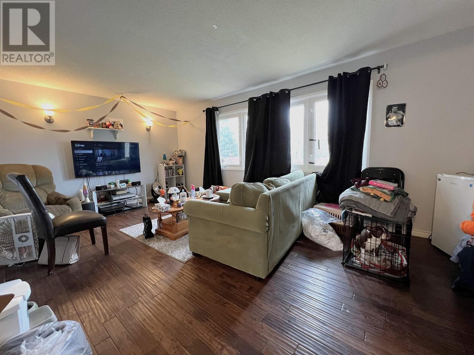 Property at 1145 20TH AVENUE image 3