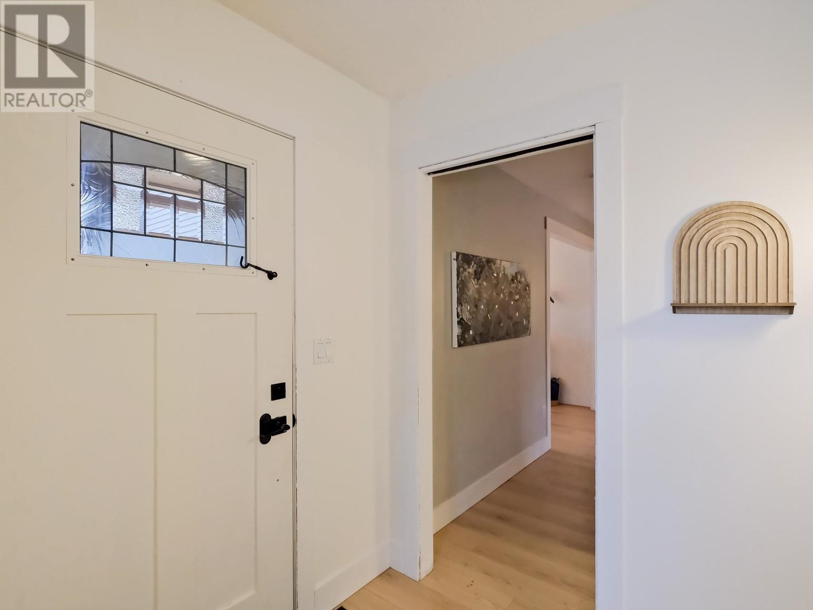 6802 Mulberry Road, Vernon, British Columbia  V1B 3T9 - Photo 4 - 10339941