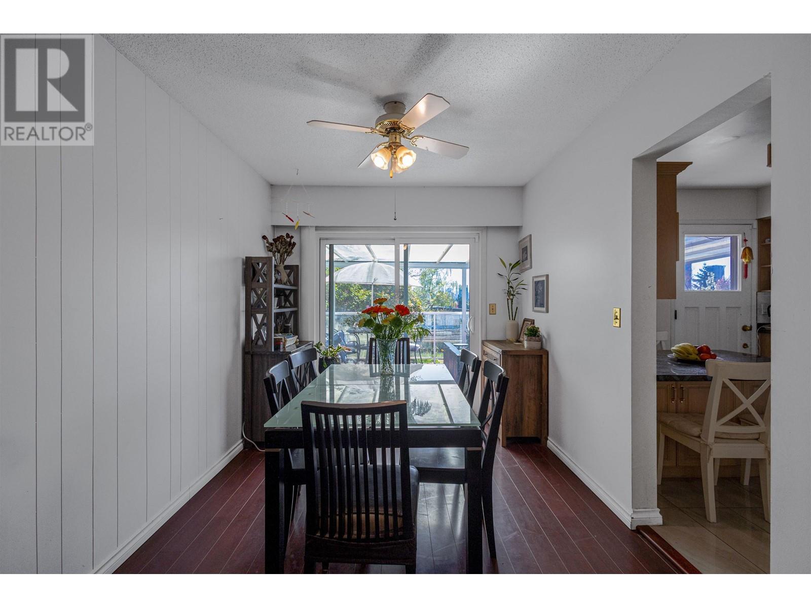 Property at 5540 PARKER STREET image 5