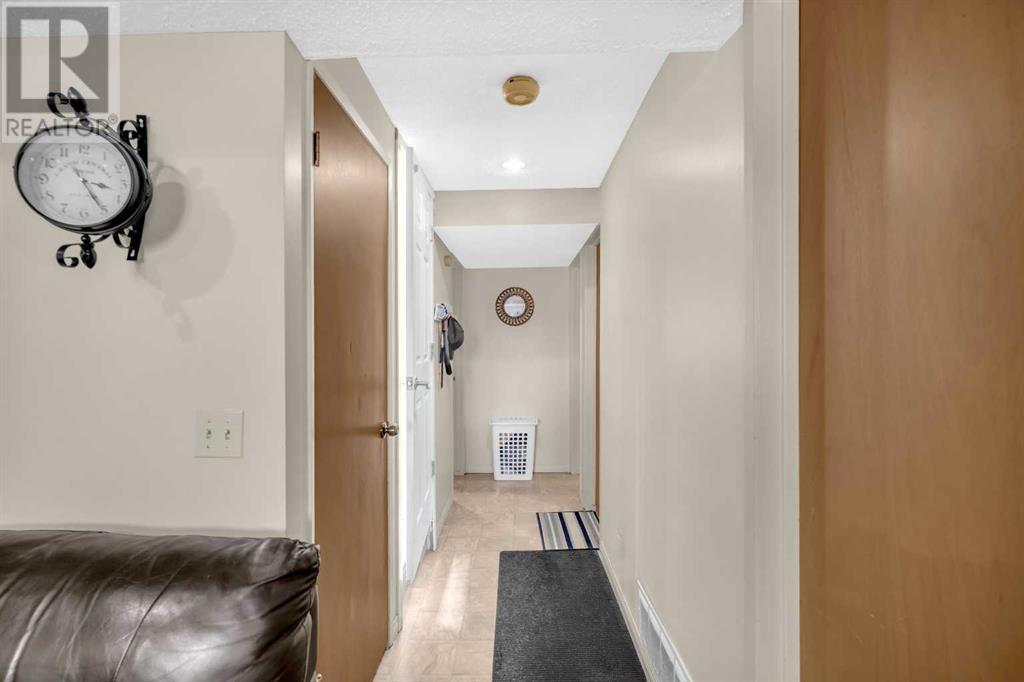 65 Templemont Road Ne, Calgary, Alberta  T1Y 5A4 - Photo 11 - A2211693