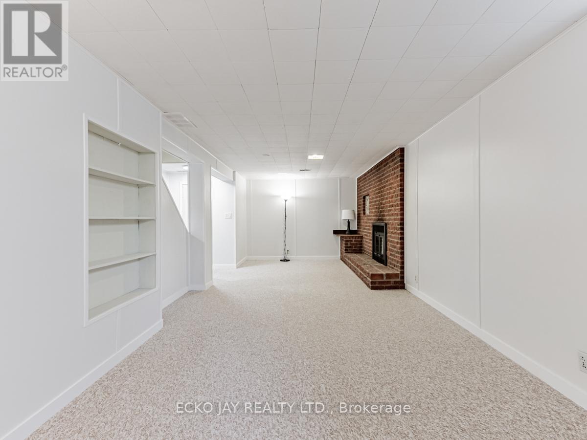 14 Parfield Drive, Toronto (Henry Farm), Ontario  M2J 1B9 - Photo 36 - C12120380