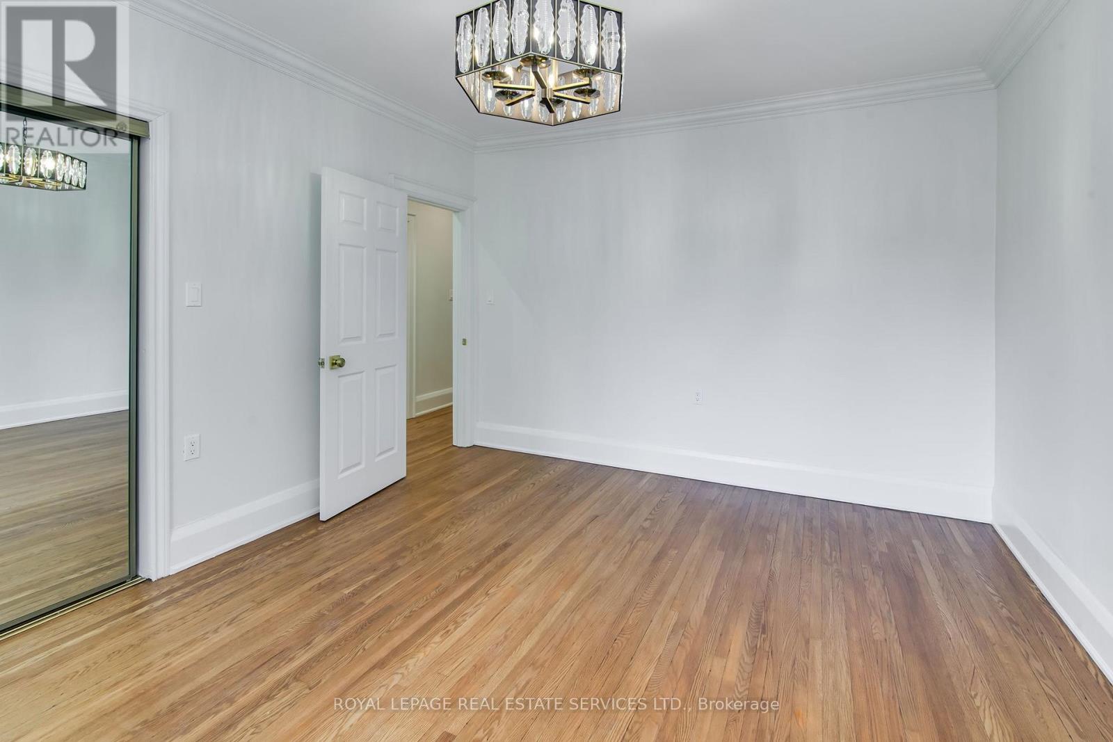 2 - 2a Wilberton Road, Toronto, Ontario  M4V 1Z3 - Photo 16 - C12120402
