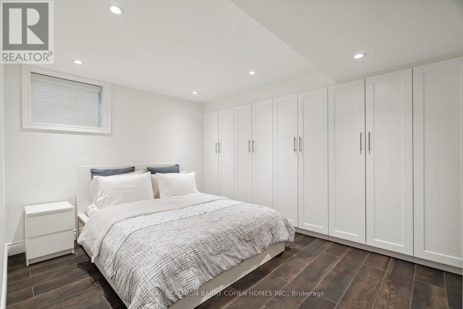 15 Park Lane Circle, Toronto, Ontario  M3B 1Z8 - Photo 37 - C12120460