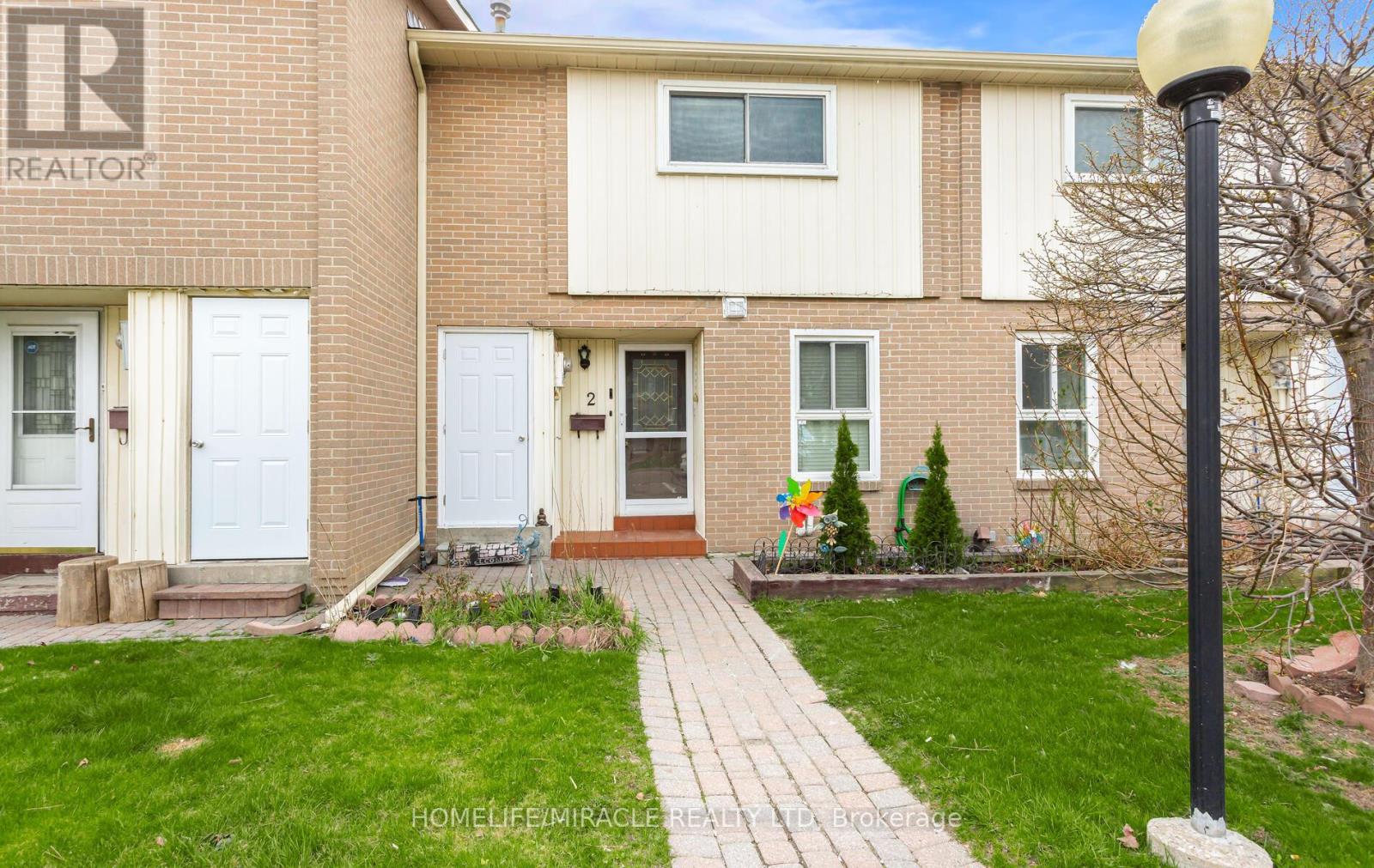 Property at 2 - 2 CRAIGLEIGH CRESCENT image 5