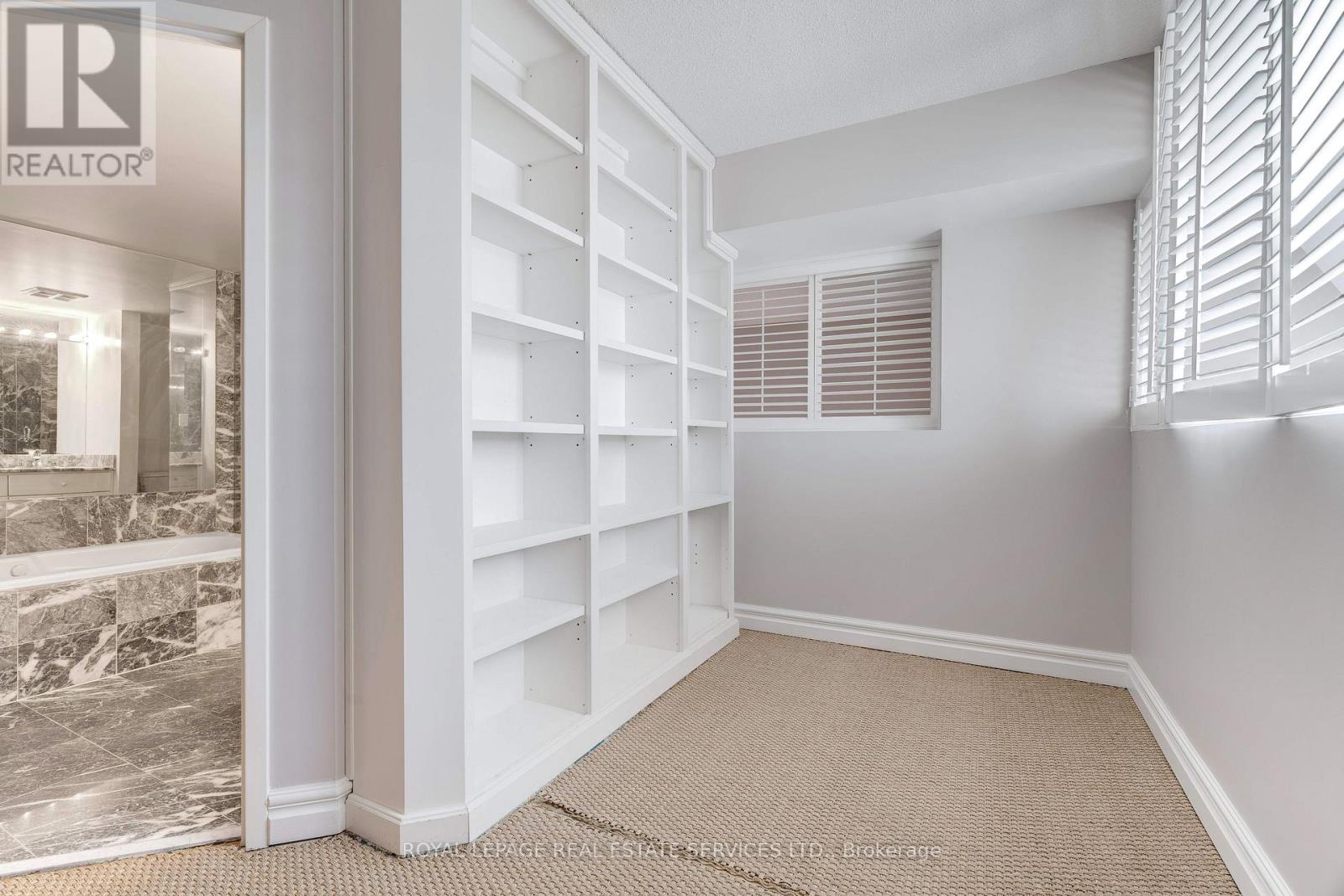 Ph8 - 221 Robinson Street, Oakville, Ontario  L6J 7N9 - Photo 25 - W12120292