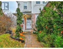 1501 CONNERY CRESCENT, Oshawa, Ontario