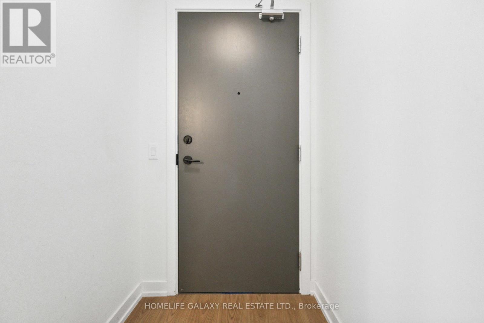 Property at 204 - 1010 DUNDAS STREET E image 3