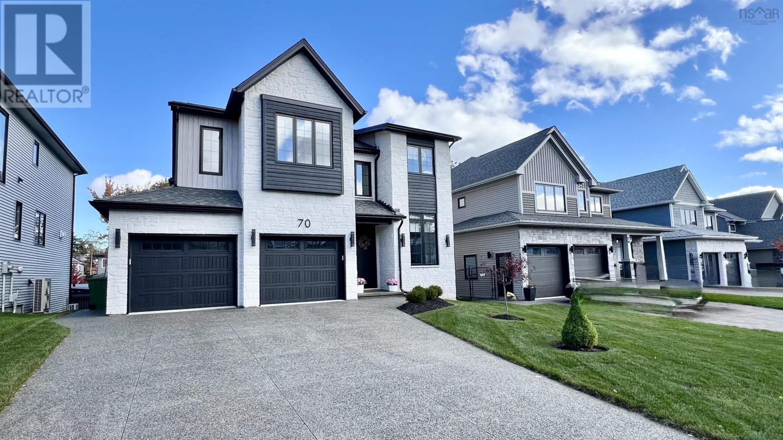 Property at 70 Crownridge Drive image 1