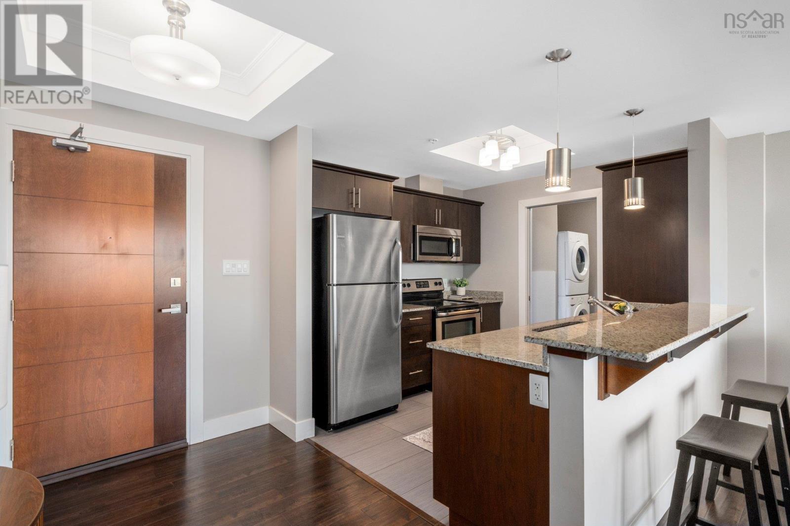 Property at 707 3471 Dutch Village Road image 3