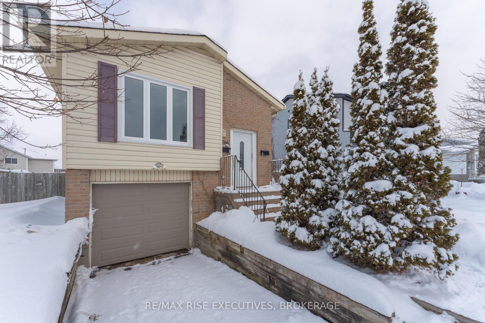 1 - 766 CATARAQUI WOODS DRIVE, Kingston, Ontario