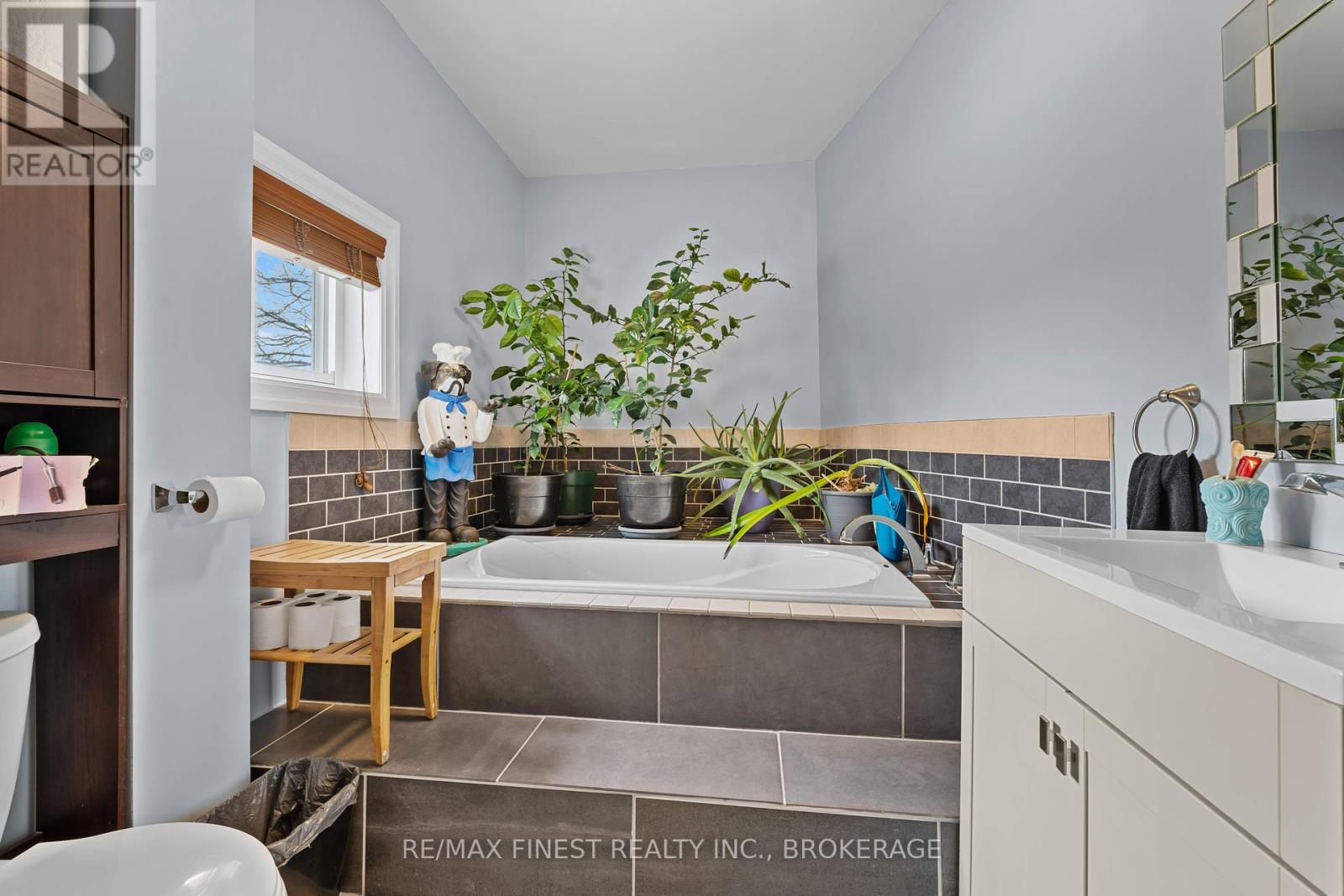 4309 Kingston Road, Frontenac, Ontario  K0H 1V0 - Photo 25 - X12120614