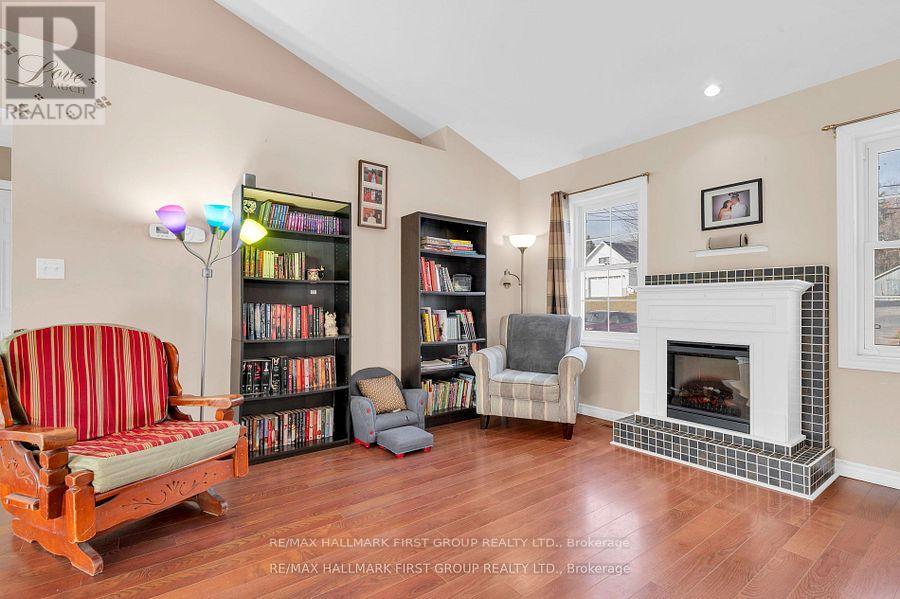 315 River Street W, Tweed, Ontario  K0K 3J0 - Photo 8 - X12120598
