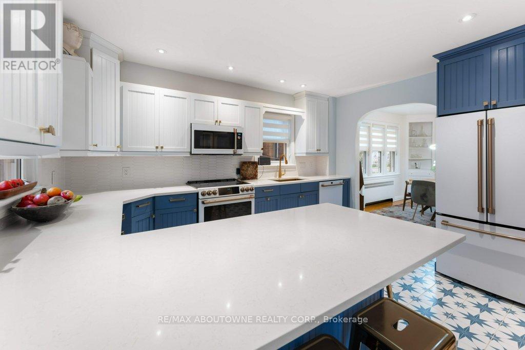 1 College Street, Kingston, Ontario  K7L 4L5 - Photo 6 - X12120254