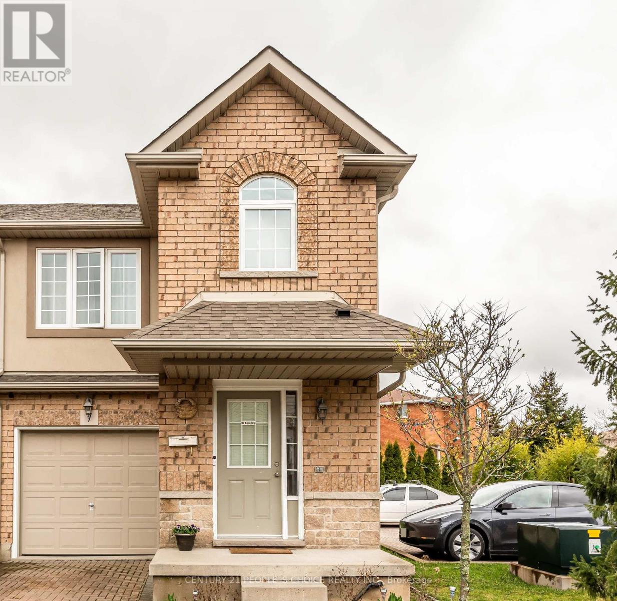 7 - 1540 UPPER GAGE AVENUE, Hamilton, Ontario