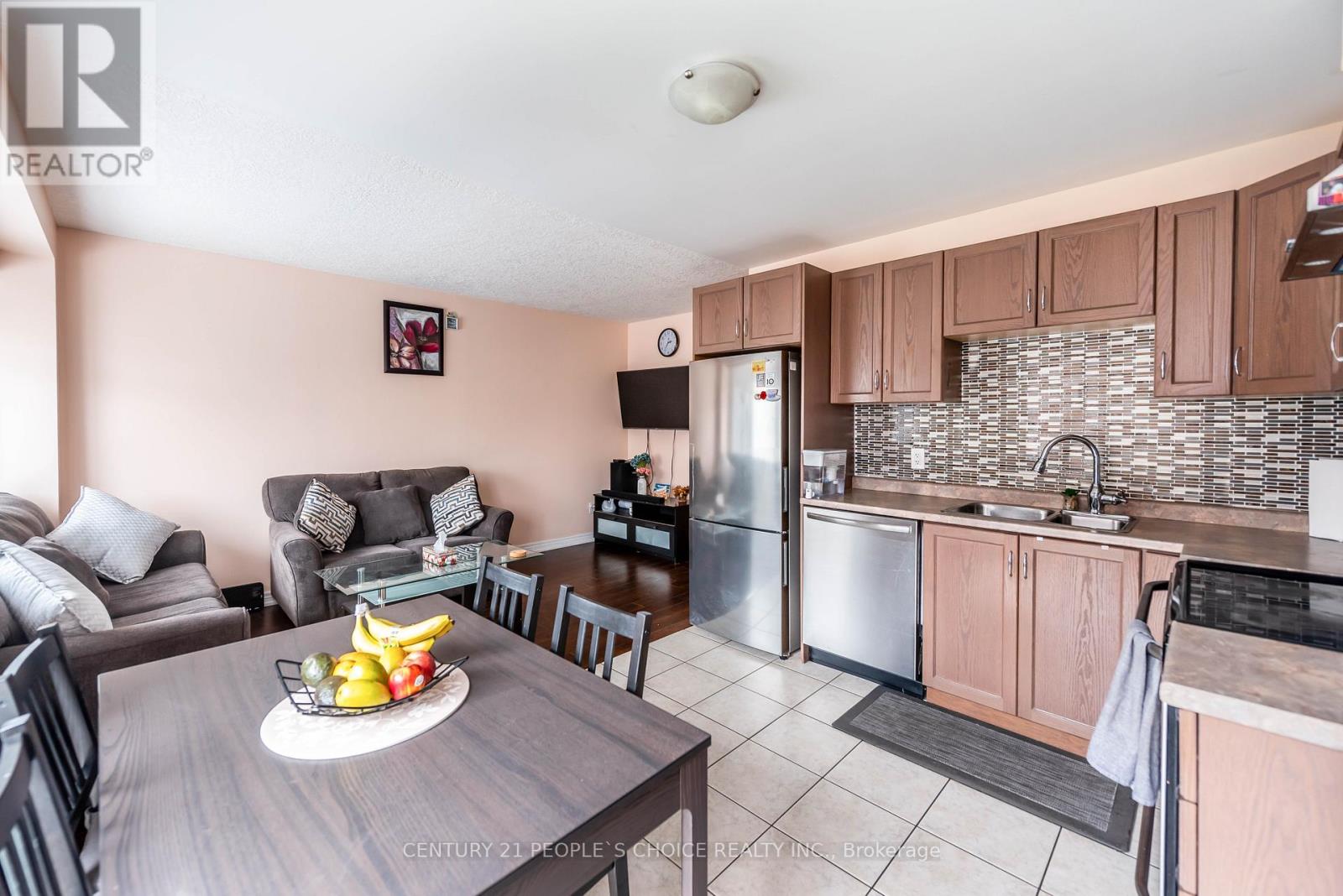 7 - 1540 Upper Gage Avenue, Hamilton, Ontario  L8W 1E7 - Photo 16 - X12120312