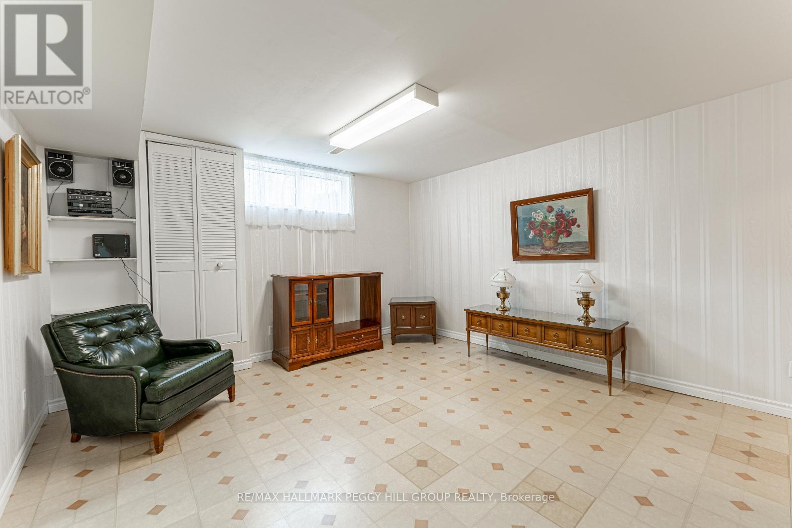 3782 Whitecap Drive, Innisfil, Ontario  L9S 2L4 - Photo 13 - N12120481