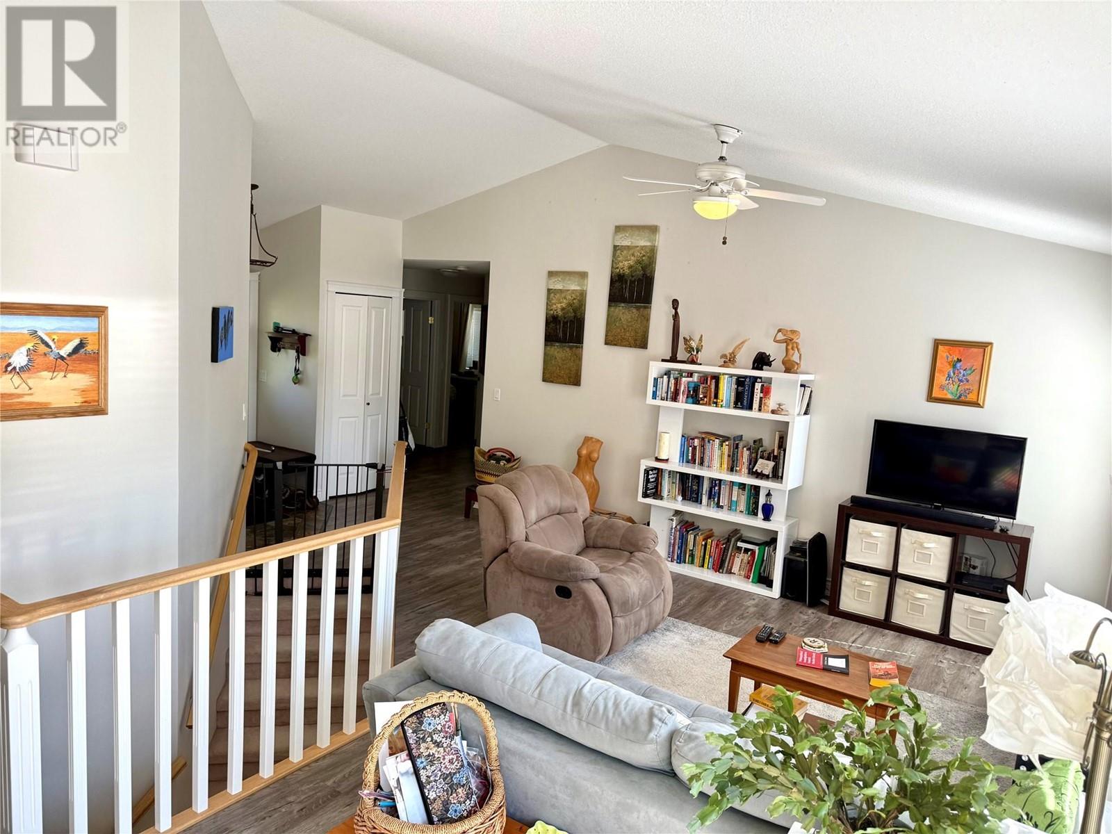 8390 Riverside Drive, Grand Forks, British Columbia  V0H 1H0 - Photo 7 - 10345906
