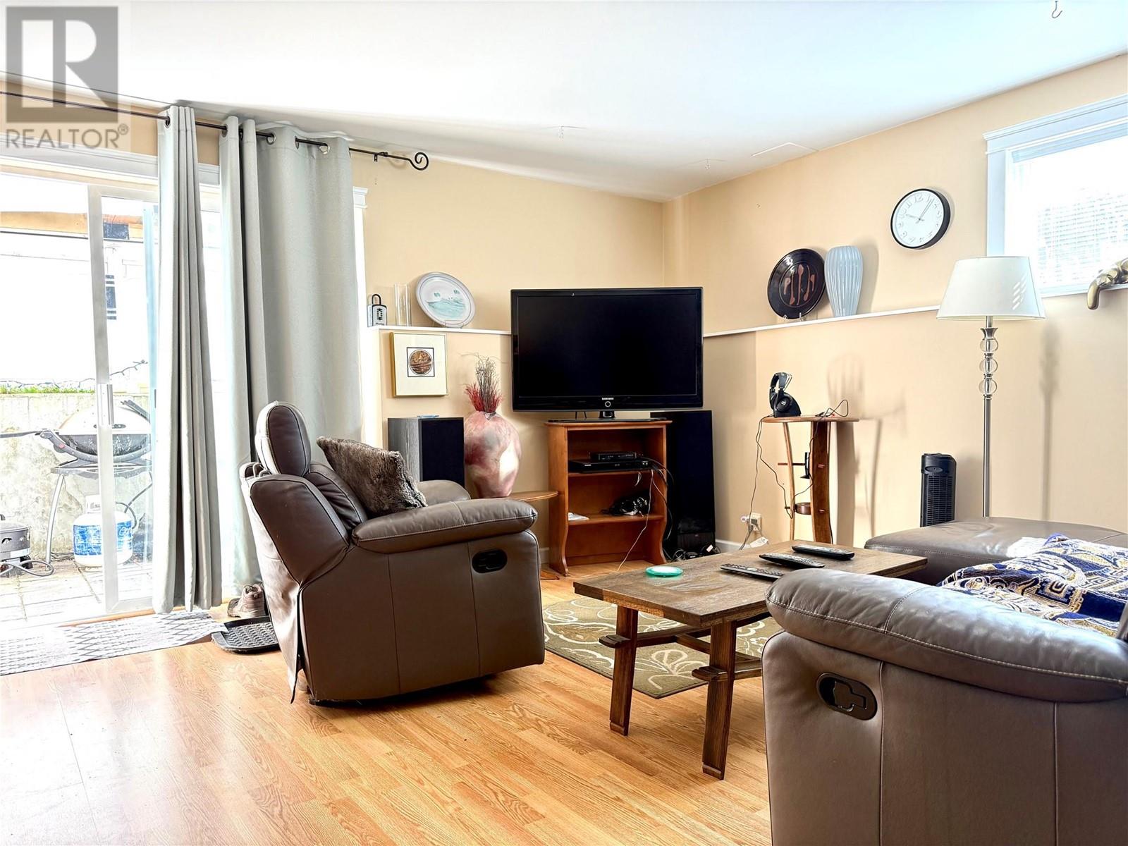 8390 Riverside Drive, Grand Forks, British Columbia  V0H 1H0 - Photo 26 - 10345906